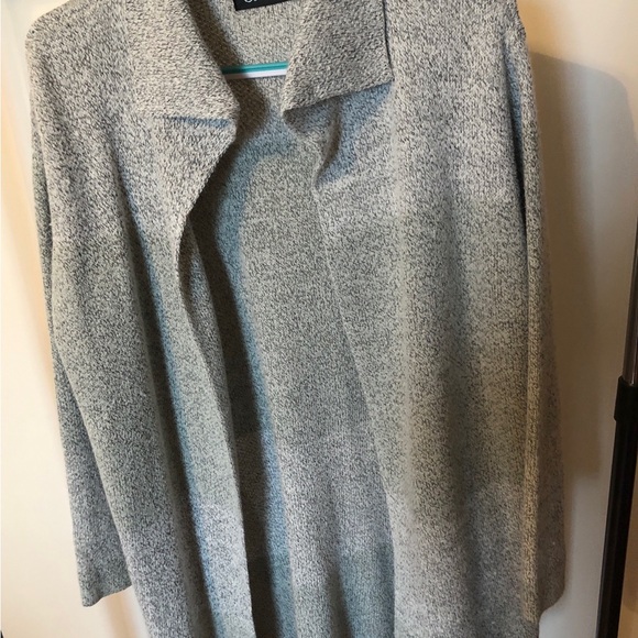 Creatives Jackets & Blazers - NWOT Gray on Gray Open Sweater by Creation with Draped Collar and Cozy Fit XXL